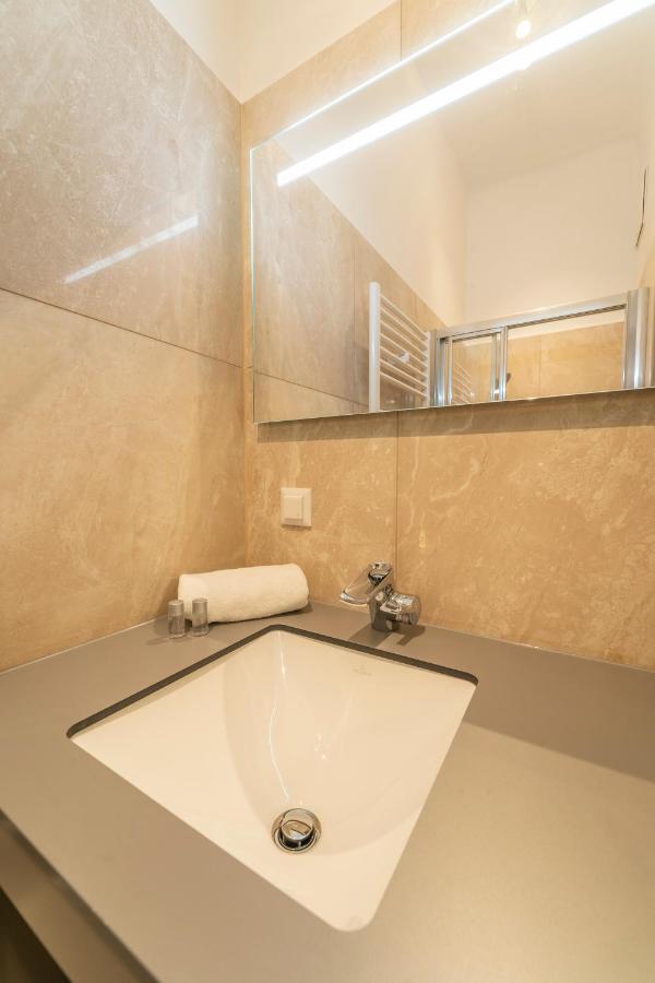 Josef'S Home I Maxi Apartment I Near Uno, Vic Виена Екстериор снимка